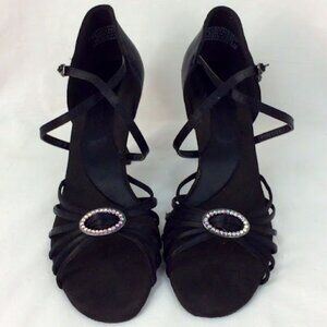 Capezio Ballroom Stella Dance Shoes SIZE 9.5Wide Black with 2.5" Flared Heel